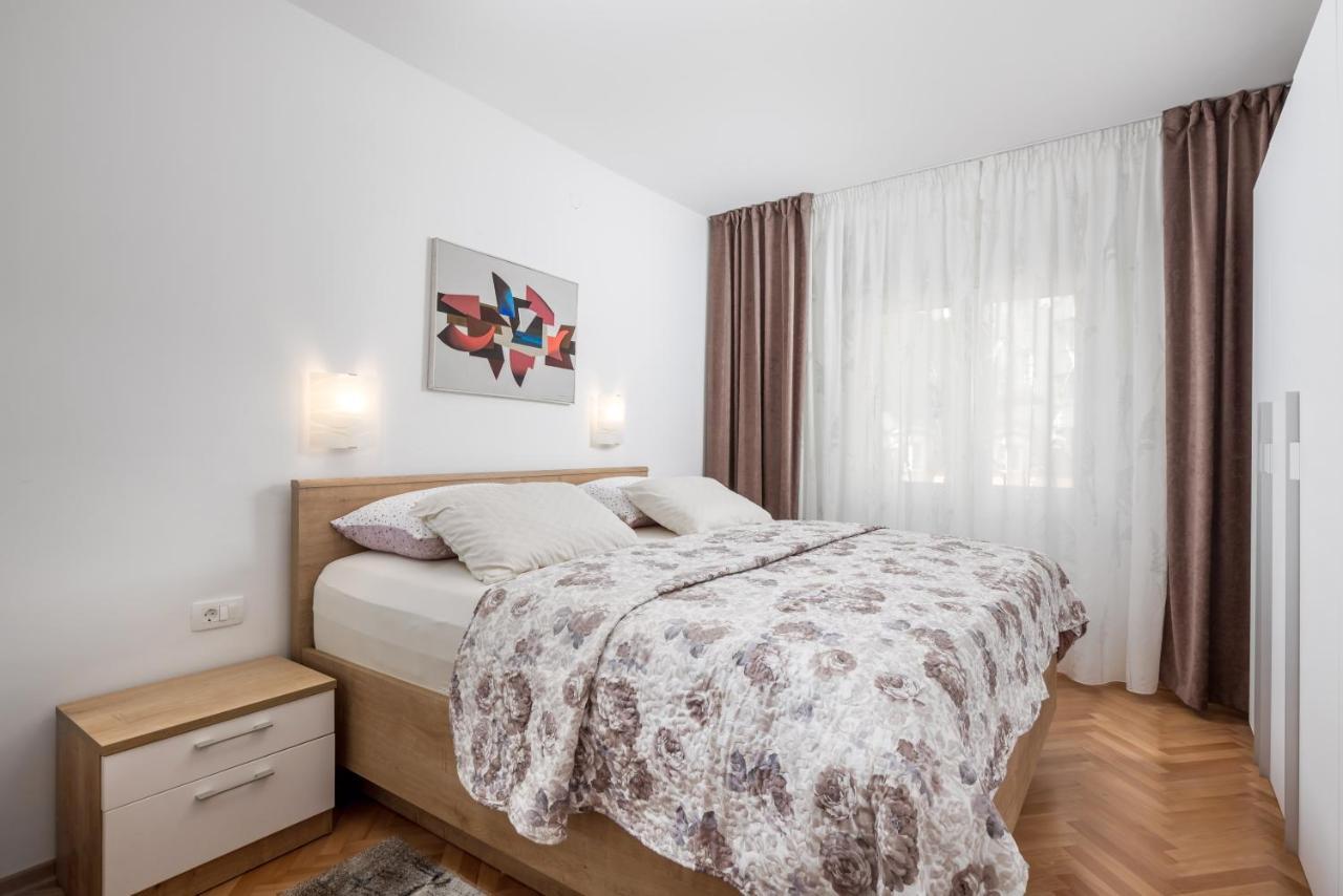 Relax Fiume Apartment Bagian luar foto